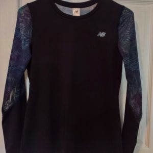 New Balance Big Kid size 16 (xl) workout top